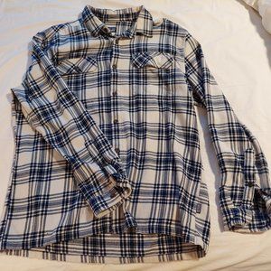 Patagonia flannel shirt, men's large (nice heavy fabric!)